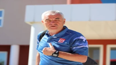 Sivasspor’un yarın Trabzonspor ile oynayacağı maçın kamp kadrosu belli oldu 