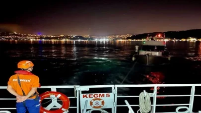 Sarıyer açıklarında sürüklenen tekne kurtarıldı