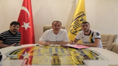 MKE Ankaragücü, Nihad Mujakic’i kadrosuna kattı