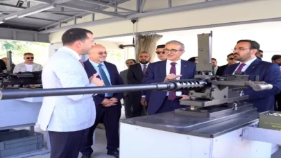 CANiK’in yüksek teknoloji merkezi Cumhurbaşkanlığı Savunma Sanayii Başkanı İsmail Demir’i ağırladı