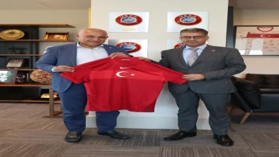Gençlerbirliği Başkanı Talip Çankırı’dan Mehmet Büyükekşi’ye ziyaret