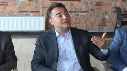 DEVA Partisi Genel Başkanı Babacan Van’da partililerle bir araya geldi