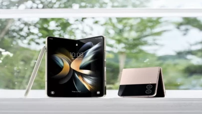 Samsung, Galaxy Z Flip4 ve Galaxy Z Fold4’ü tanıttı
