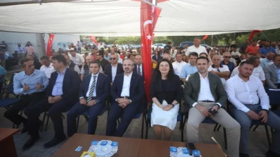 AK Parti Grup Başkanvekili Turan, Ayvacık’ta doğal gaz ilk kazı töreninde konuştu: