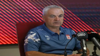 Sivasspor Teknik Direktörü Çalımbay’dan transfer değerlendirmesi: 