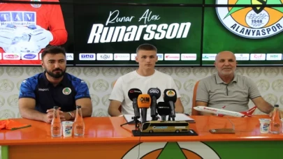 Alanyaspor, Arsenal’den kaleci Runarsson’u bir yıllığına kiraladı: