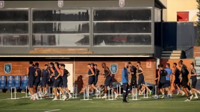 Medipol Başakşehir, Antwerp maçına hazır