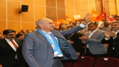 AK Parti’li Kurtulmuş, Sivas’ta partisinin danışma meclisi toplantısında konuştu: