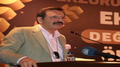 TOBB Başkanı Hisarcıklıoğlu, ”ETB Ekonomiye Değer Katanlar Ödül Töreni”nde konuştu:
