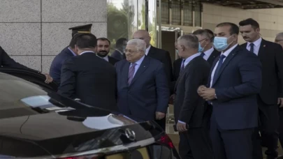 Filistin Devlet Başkanı Abbas, Ankara’ya geldi