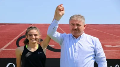 Pandemi dönemi tanıştığı pistlerde başarıdan başarıya koşuyor: 