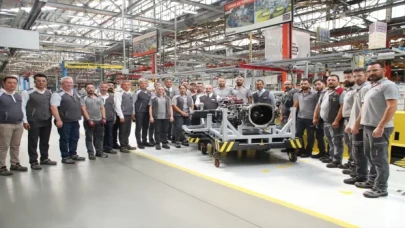 Bakan Varank, TürkTraktör Ankara Fabrikası’nı ziyaret etti