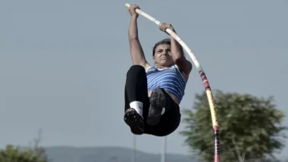 Bursa’da düzenlenen Atletizm Turkcell Süper Ligi finallerinde ilk gün tamamlandı