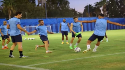 Adana Demirspor, HangiKredi Ümraniyespor maçı hazırlıklarını tamamladı