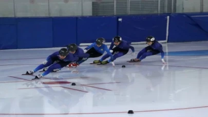 Kazakistan Short Track Milli Takımı dünya kupası öncesi Erzurum’da güç depoluyor