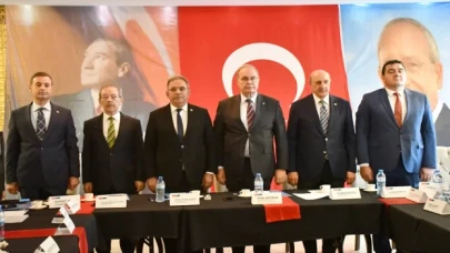 CHP Ekonomi Masası heyeti, Sivas’ta iş dünyasının temsilcileriyle bir araya geldi