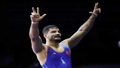 Taha Akgül, 3. kez dünya şampiyonu oldu