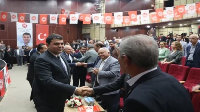 Demokrat Parti Genel Başkanı Uysal, Bursa’da partisinin ilçe kongresinde konuştu: