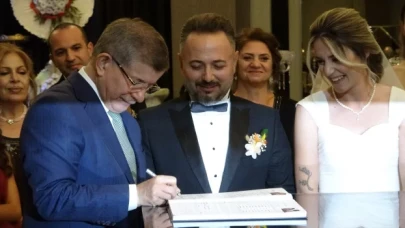 Gelecek Partisi Genel Başkanı Davutoğlu’ndan ”Başörtüsü düzenlemesi” açıklaması: