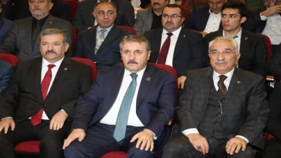 BBP Genel Başkanı Mustafa Destici, partisinin Adana İl Kongresi’nde konuştu