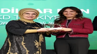 Emine Erdoğan, ”Sürdürülebilir Yüzyıl Zirvesi ve Ödül Töreni”nde konuştu