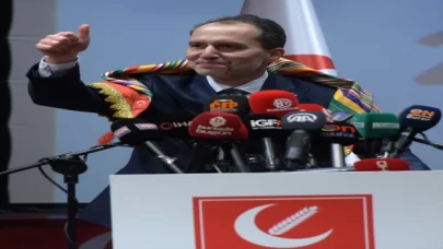 Yeniden Refah Partisi Genel Başkanı Fatih Erbakan, Bursa’da partililerle buluştu