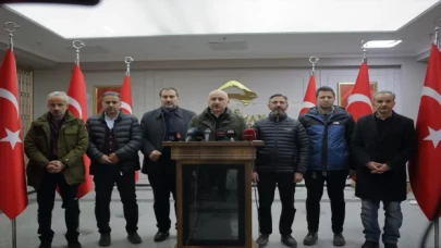 Bakan Karaismailoğlu: ”Adıyaman’da 896 vatandaşımızı kaybettik, 400 yaralımız var”