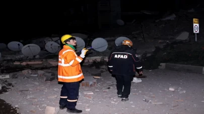 Hatay merkezli depremler sebebiyle kent trafiğinde yoğunluk yaşanıyor