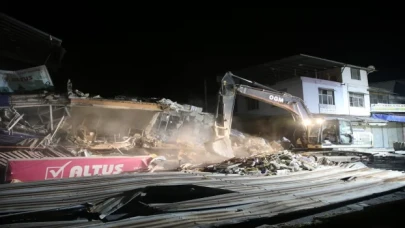 Hatay merkezli depremde çöken iş yerindeki arama çalışması sonlandırıldı