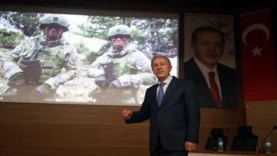Milli Savunma Bakanı Akar: Mesele memleketimizin birliği, bütünlüğü, güvenliği