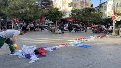 İstanbul’da siyasi partilerin bayrak ve pankartları toplanıyor