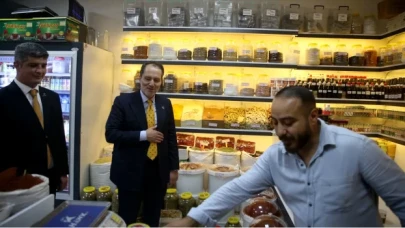 Yeniden Refah Partisi Genel Başkanı Erbakan:  ”Biz, ecdadımız gibi mazlumun, ezilenlerin, hakkın ve haklının yanında yer alıyoruz”