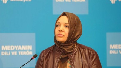 Hilal Kaplan canlı yayından alındı