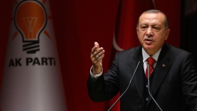 "Atayan da alan da Cumhurbaşkanı'yken dış güçler paramızdaki kaybın ve kötü yönetimin neresinden sorumlu?"