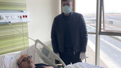 Baki Ersoy, Veli Altınkaya'yı hastanede ziyaret etti