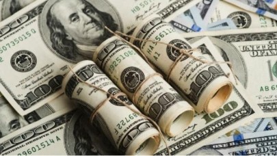 Bankalar vatandaşa neden "dolar al" diyor?