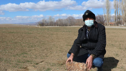 Çorumlu çiftçi, 2 yıl önce tarlasında bulduğu gök taşını 180 bin dolara sattı