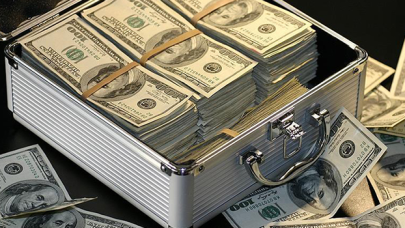 Dolar 8.20'nin üzerini gördü