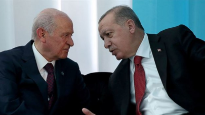 Erdoğan, Bahçeli'yi tebrik etti