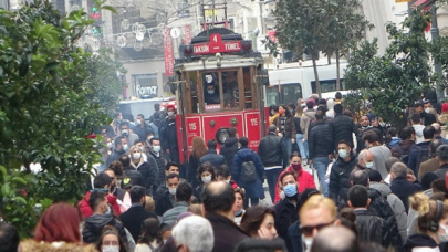 Giriş çıkışlar kapatıldı: "İğne atsan yere düşmez"