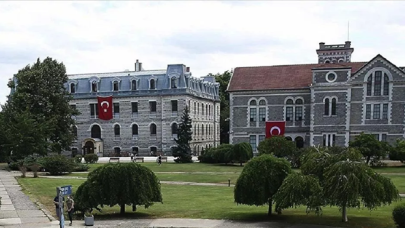 Gözaltına alınan öğrenci sayısı 12'ye yükseldi