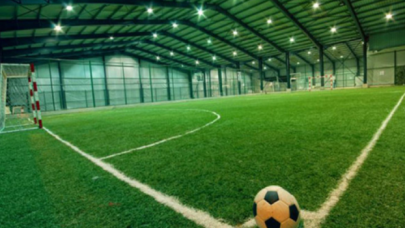 İstanbul'da halı saha ve yüzme havuzları kararı