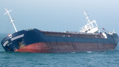 Karadeniz'de yük gemisi battı: 2 ölü
