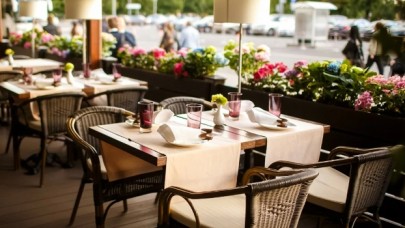 "Lokantaya gidenler, olabildiği kadar az konuşsunlar"