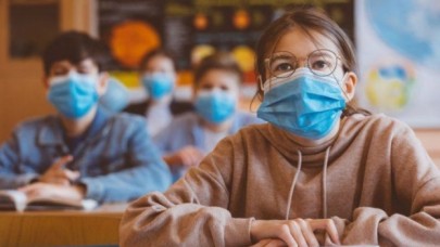 Uzaktan eğitimde velilerden yemek ve servis ücreti alan özel okullar hakkında karar