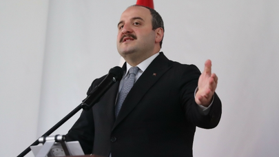 Varank: Programlarımızla Türkiye'ye beyin göçünü özendiriyoruz