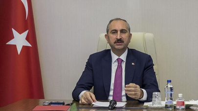 Adalet Bakanı Gül'den 5 Nisan Avukatlar Günü mesajı