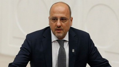 Bağımsız milletvekili Ahmet Şık, Türkiye İşçi Partisi'ne katıldı