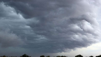 Bu illerde yaşayanlar dikkat! Kuvvetli rüzgar ve fırtına uyarısı