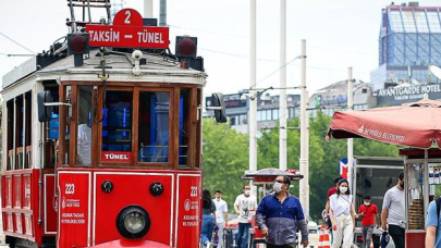 CHP İstanbul il ve ilçe başkanlıklarını kapattı